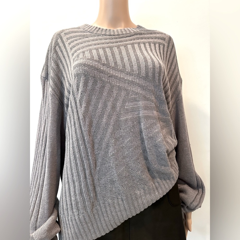 INEXCLSV Women's Knit sweater in Gray